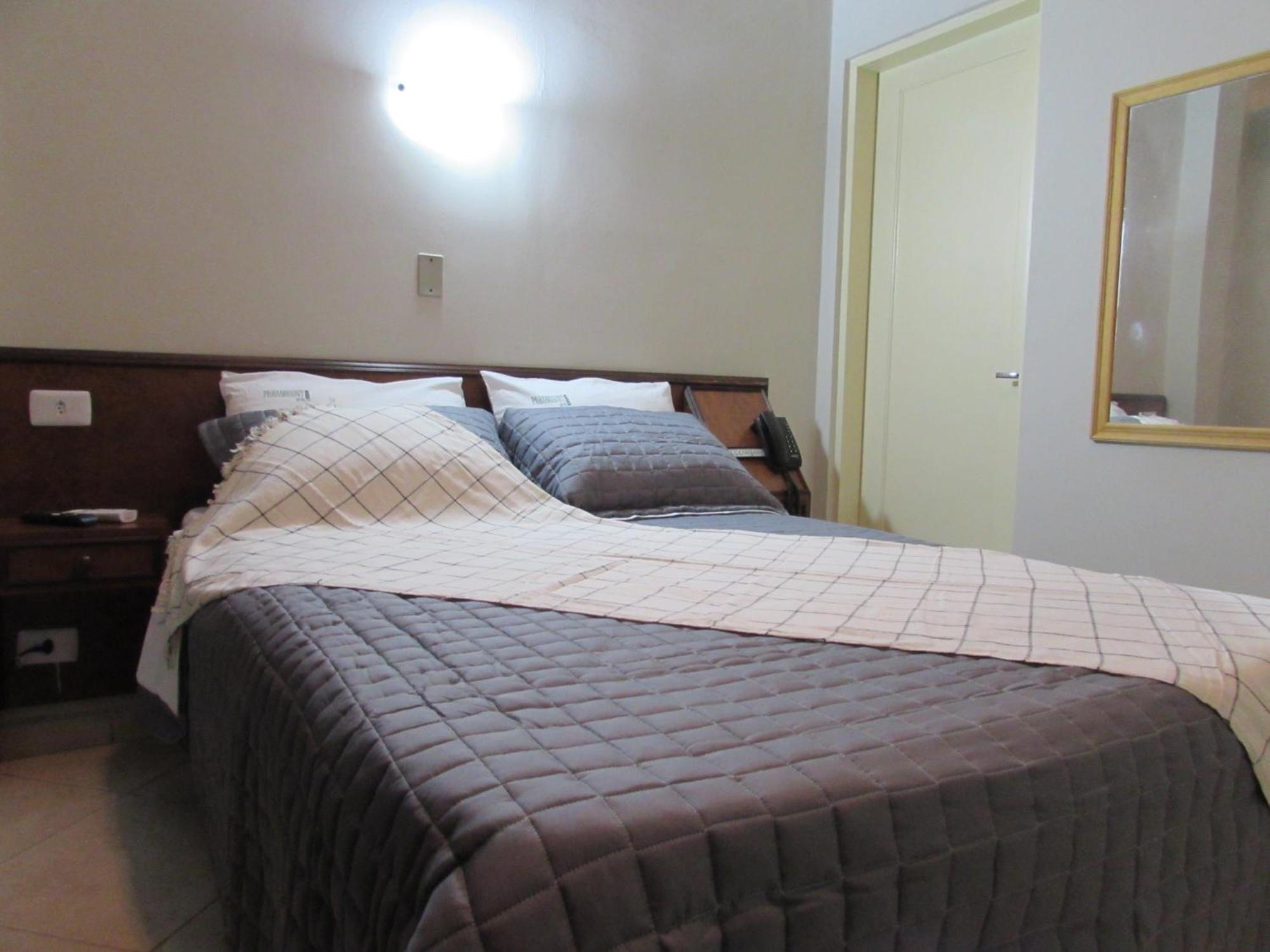 Hotel Paramount- Proximo A 25 De Marco Bras Bom Retiro E Expo Center Norte "Garanta Ja Sua Reserva" Сао Паоло Екстериор снимка