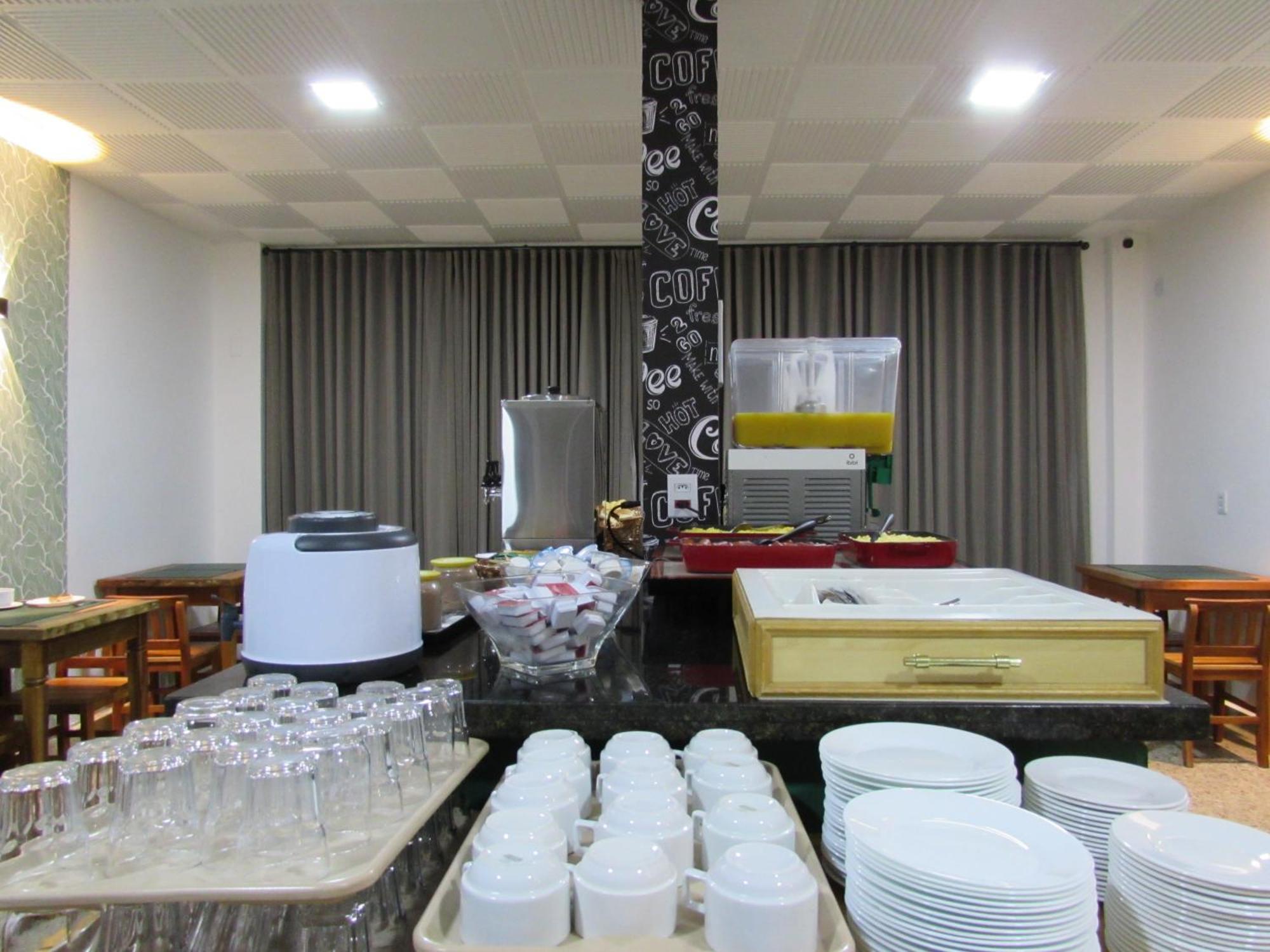 Hotel Paramount- Proximo A 25 De Marco Bras Bom Retiro E Expo Center Norte "Garanta Ja Sua Reserva" Сао Паоло Екстериор снимка