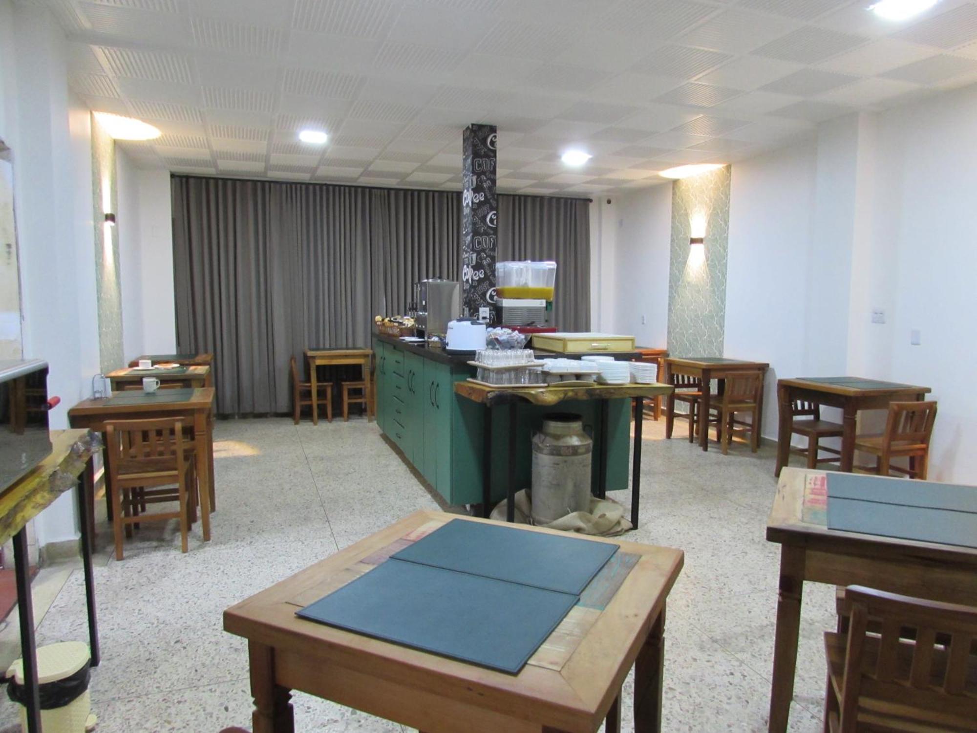 Hotel Paramount- Proximo A 25 De Marco Bras Bom Retiro E Expo Center Norte "Garanta Ja Sua Reserva" Сао Паоло Екстериор снимка